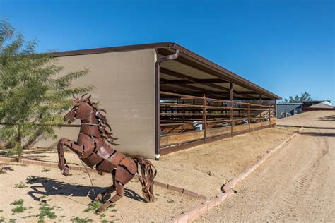 Turn key business or can be someone's private <strong>horse</strong>. . Horse boarding arizona